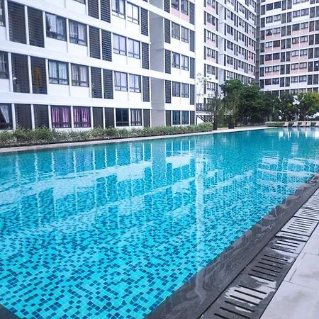 Happy Family Horizon Suite - Near Xiamen-Klia Netflix Kampong Melot Extérieur photo