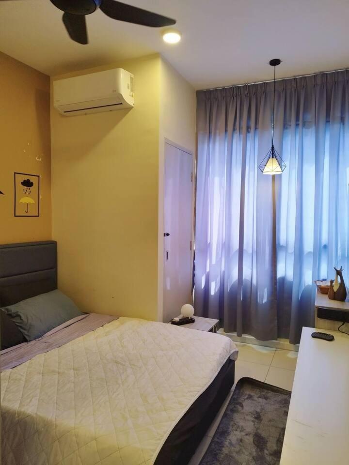 Happy Family Horizon Suite - Near Xiamen-Klia Netflix Kampong Melot Extérieur photo